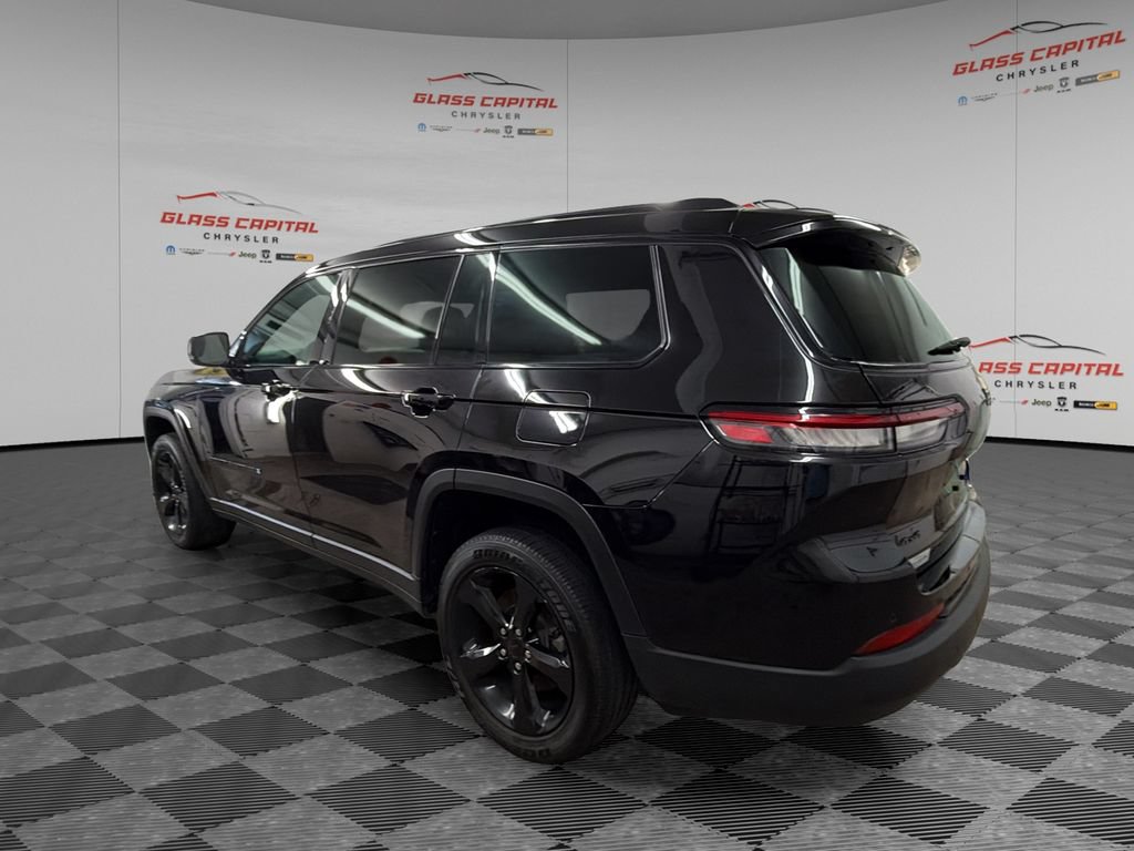 Used 2024 Jeep Grand Cherokee L Laredo AWD/4WD image 5