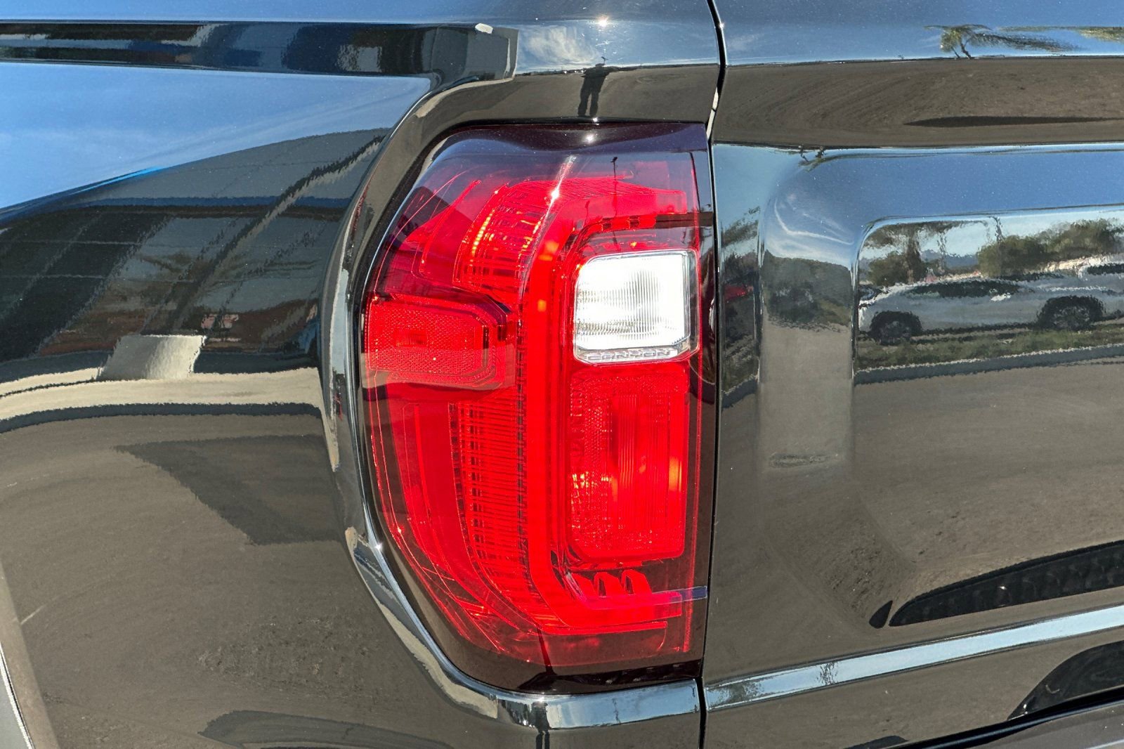 Used 2025 GMC Canyon Elevation w/ Convenience Package image 37