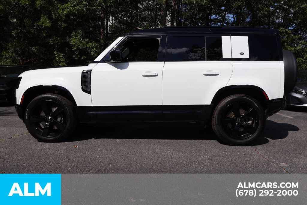 Used 2023 Land Rover Defender 110 X-Dynamic SE AWD/4WD image 9