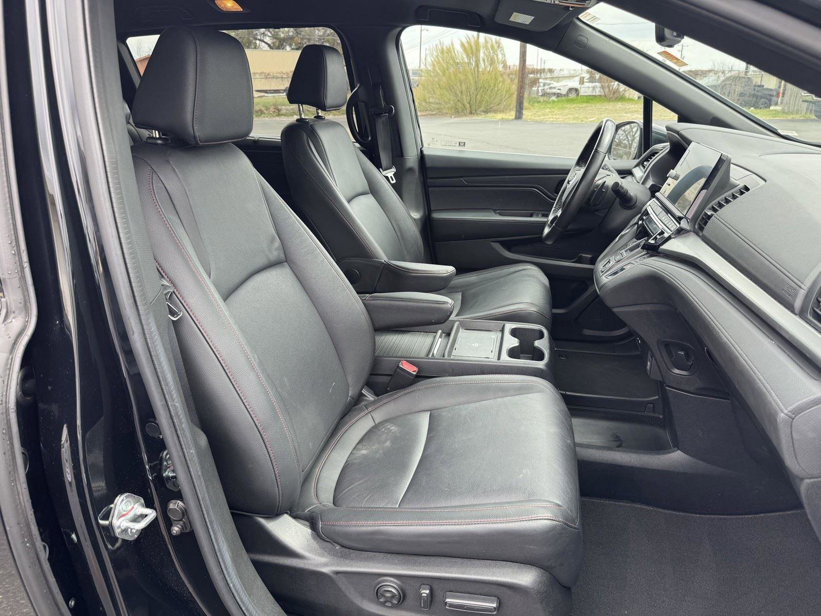 Used 2025 Honda Odyssey Sport-L image 39