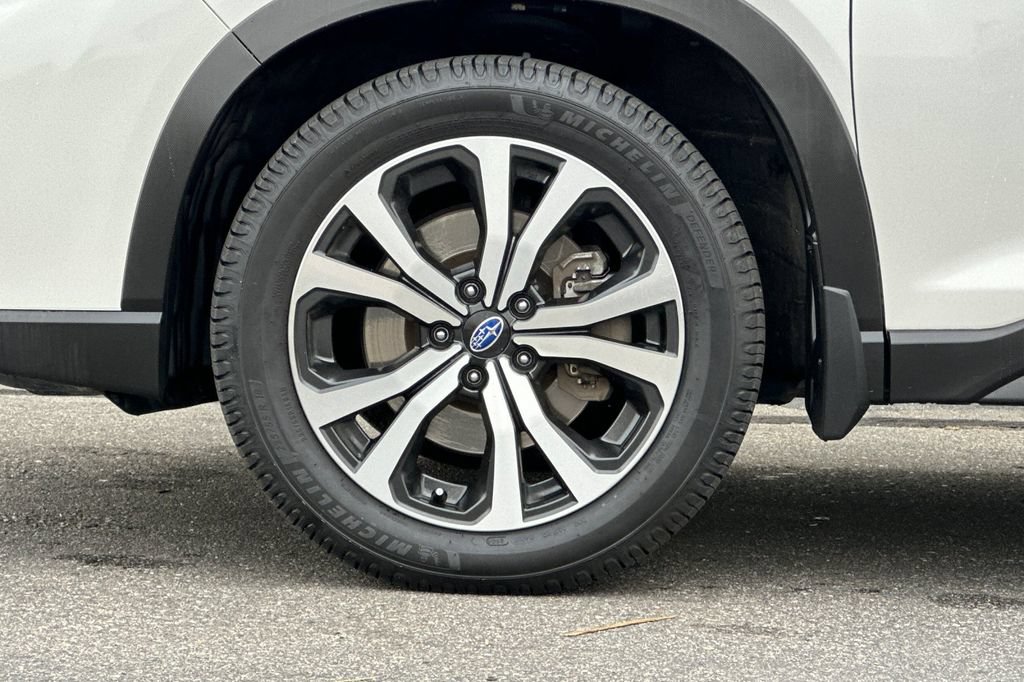 Used 2019 Subaru Forester Limited w/ Popular Package #3 AWD/4WD image 28
