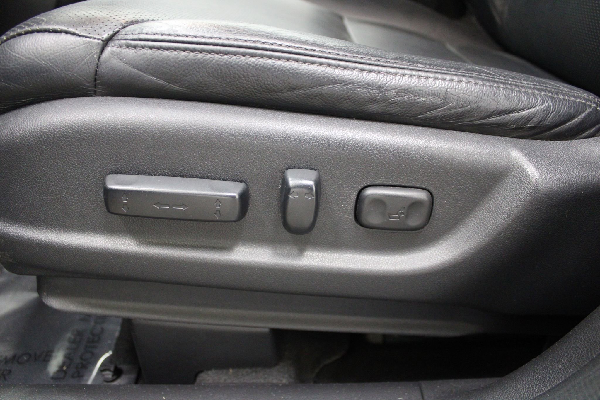 Used 2015 Honda CR-V Touring image 16