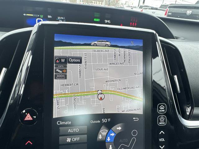 Used 2021 Toyota Prius Prime XLE image 29