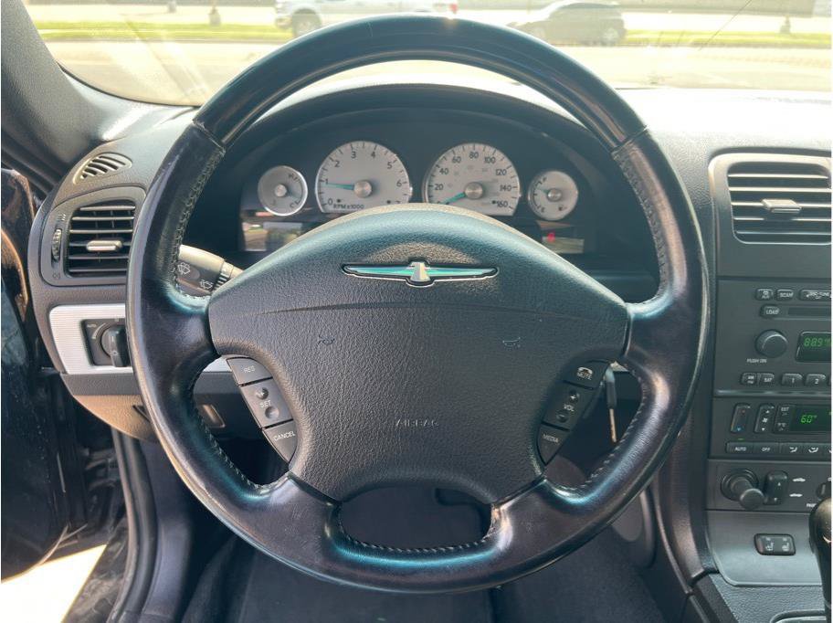 Used 2004 Ford Thunderbird RWD image 11
