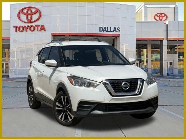 Used 2018 Nissan Kicks SV w/ Exterior Package FWD video 1