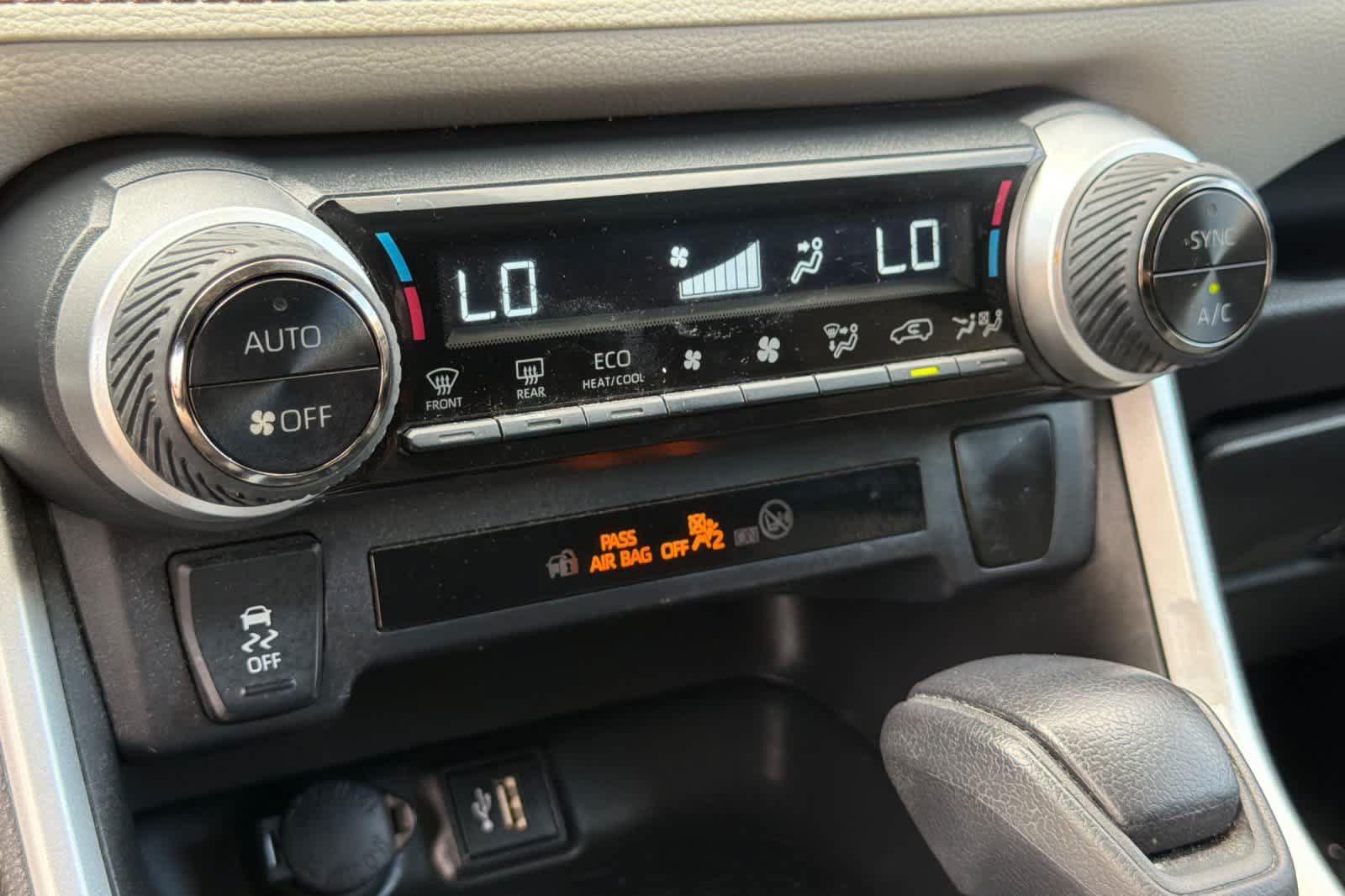 Certified 2023 Toyota RAV4 XLE AWD/4WD image 22