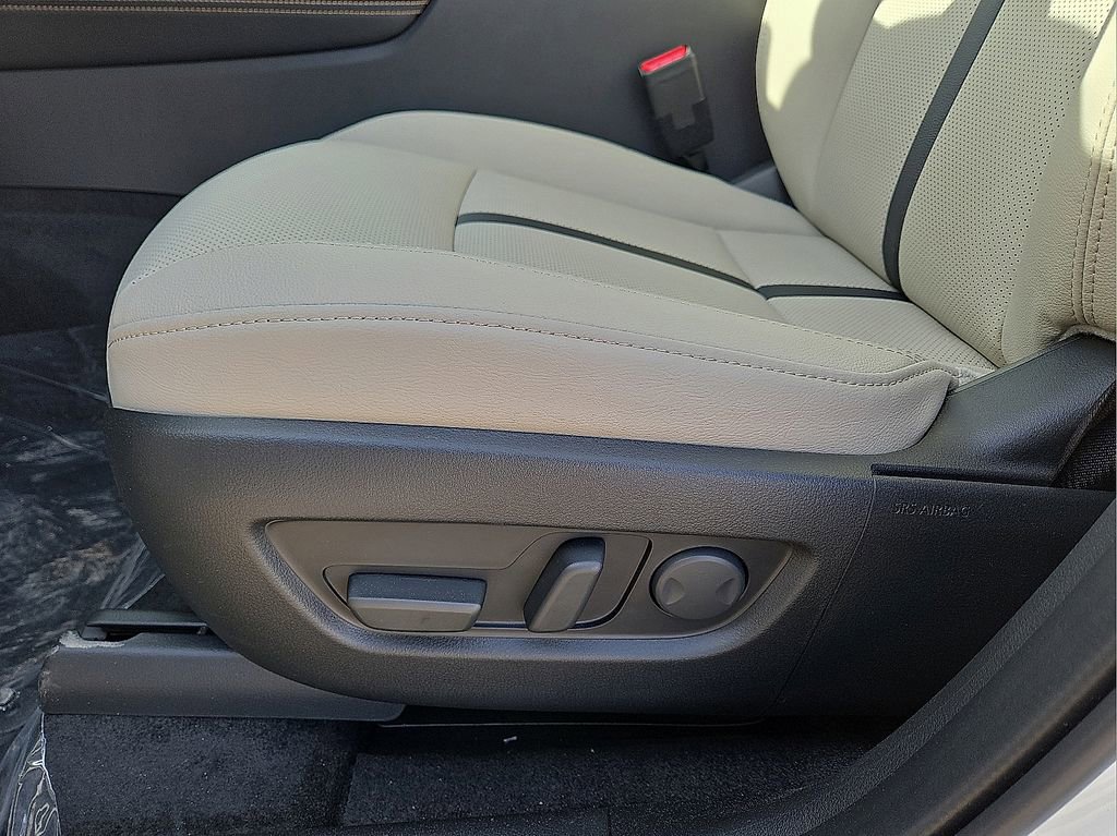 New 2026 MAZDA CX-90 Plug-In Hybrid w/ Preferred image 25