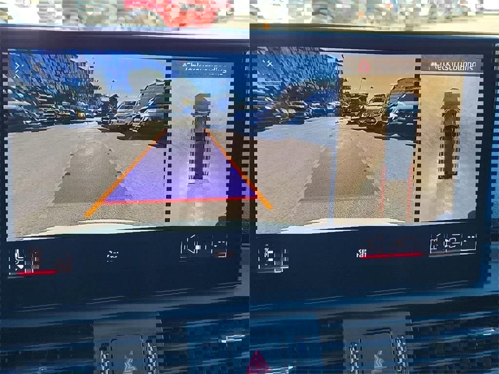 Used 2025 Audi Q5 2.0T Premium Plus w/ Premium Plus Package image 18