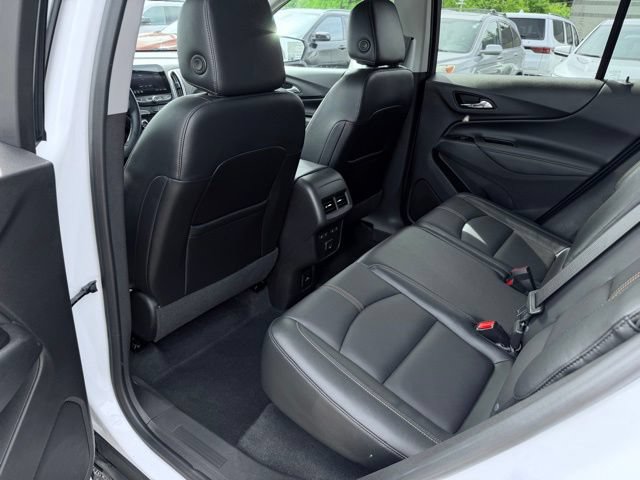Used 2023 Chevrolet Equinox Premier AWD/4WD image 22