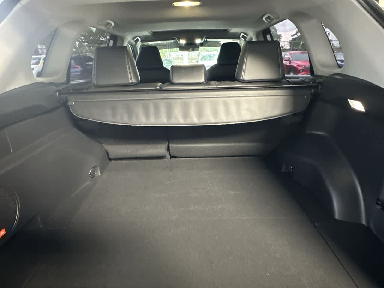 Used 2025 Toyota RAV4 XLE Premium AWD/4WD image 25