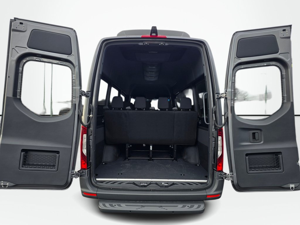 New 2026 Mercedes-Benz Sprinter 2500 image 17