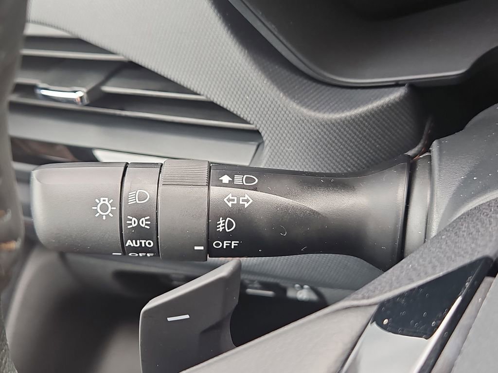 New 2026 Subaru Forester Touring AWD/4WD image 32