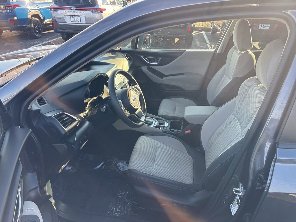 Certified 2023 Subaru Forester Premium AWD/4WD image 9