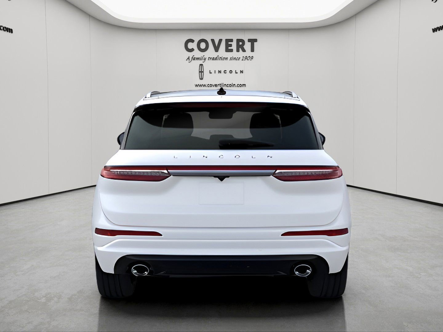 New 2024 Lincoln Corsair Grand Touring w/ Equipment Group 302A AWD/4WD image 4
