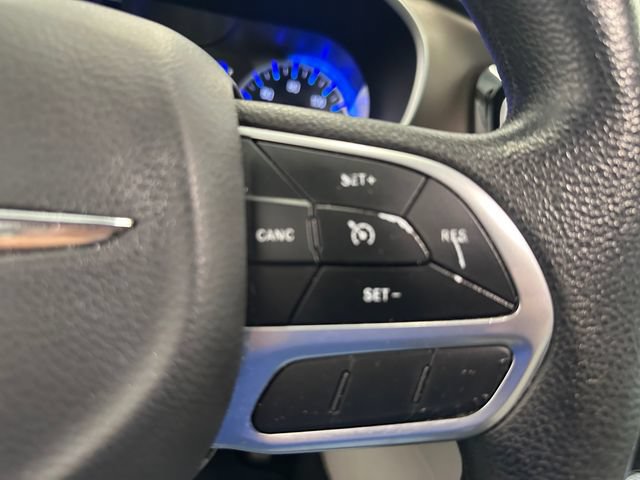 Used 2021 Chrysler Voyager Lxi FWD image 25