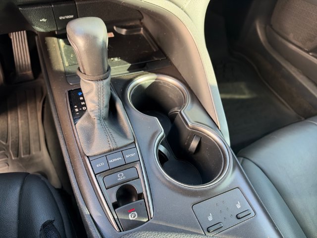Used 2022 Toyota Camry XSE w/ Navigation Package FWD image 27