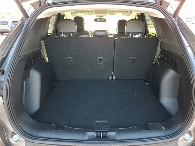 Certified 2025 Ford Escape Platinum w/ Premium Technology Package image 31