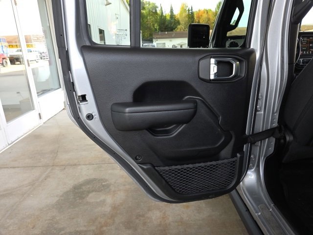 Used 2021 Jeep Wrangler Unlimited Islander w/ Uconnect 4C Nav & Sound Group image 43