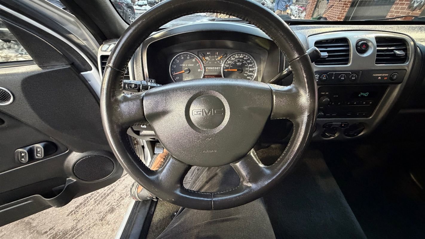 Used 2012 GMC Canyon W/T AWD/4WD image 10