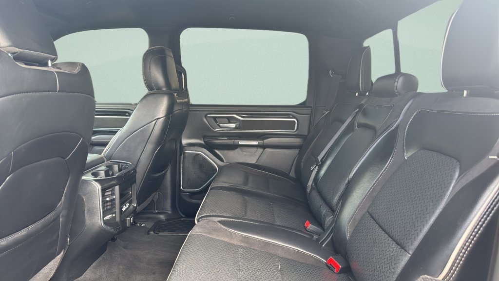 Used 2021 RAM 1500 Laramie w/ Sport Appearance Package AWD/4WD image 24