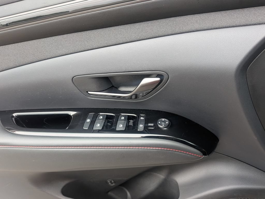 Certified 2023 Hyundai Tucson N Line AWD/4WD image 35