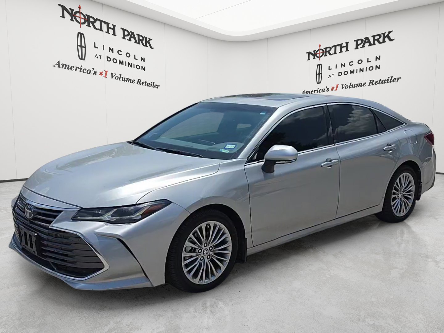 Used 2022 Toyota Avalon Limited w/ Advanced Safety Package