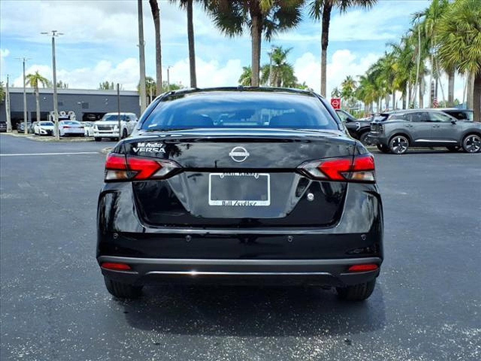 New 2025 Nissan Versa S w/ Trunk Package image 8