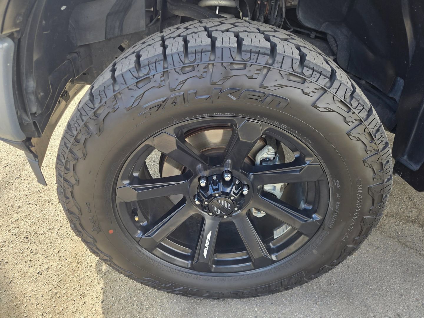 Used 2019 Ford F150 XLT w/ Equipment Group 302A Luxury image 40