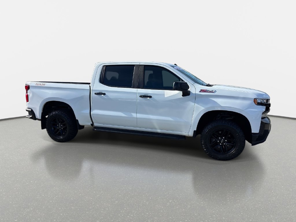 Used 2020 Chevrolet Silverado 1500 LT Trail Boss AWD/4WD image 3