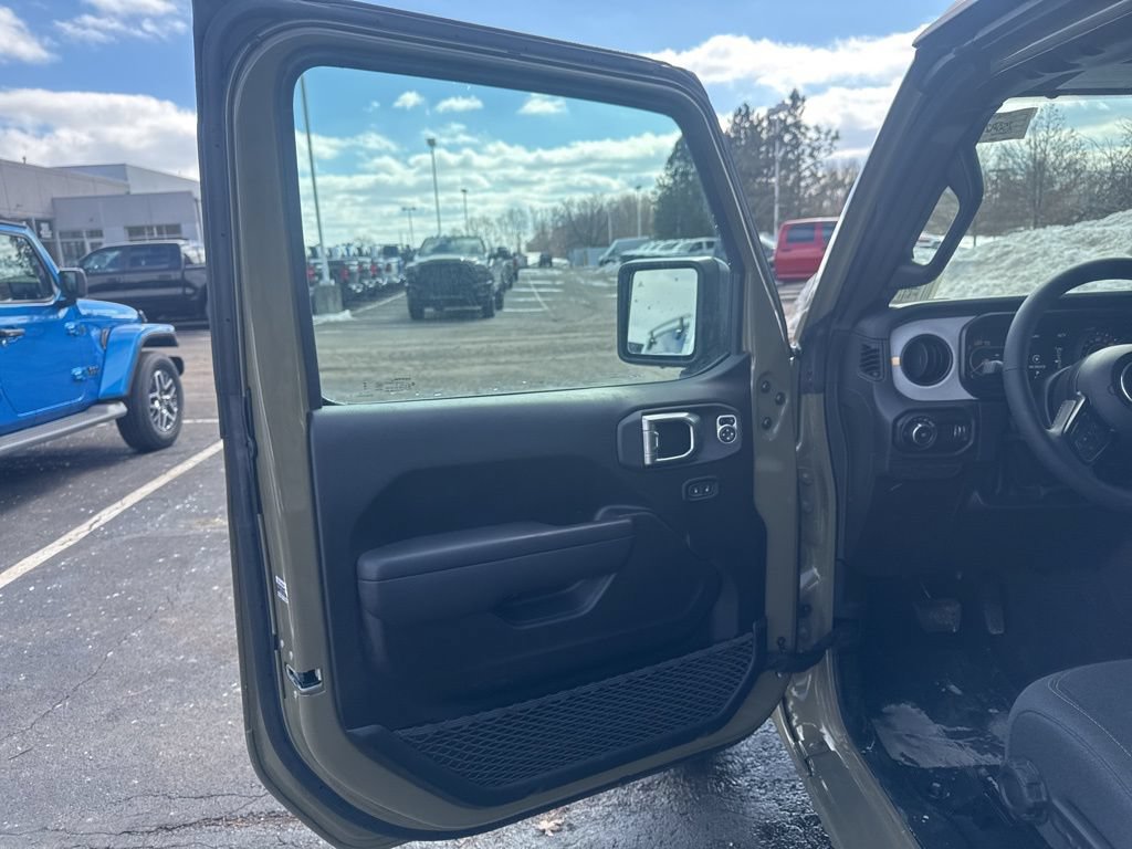 New 2025 Jeep Wrangler Unlimited Sport AWD/4WD image 18