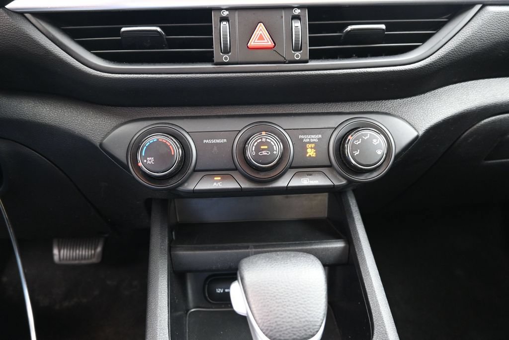 Used 2024 Kia Forte LXS FWD image 13
