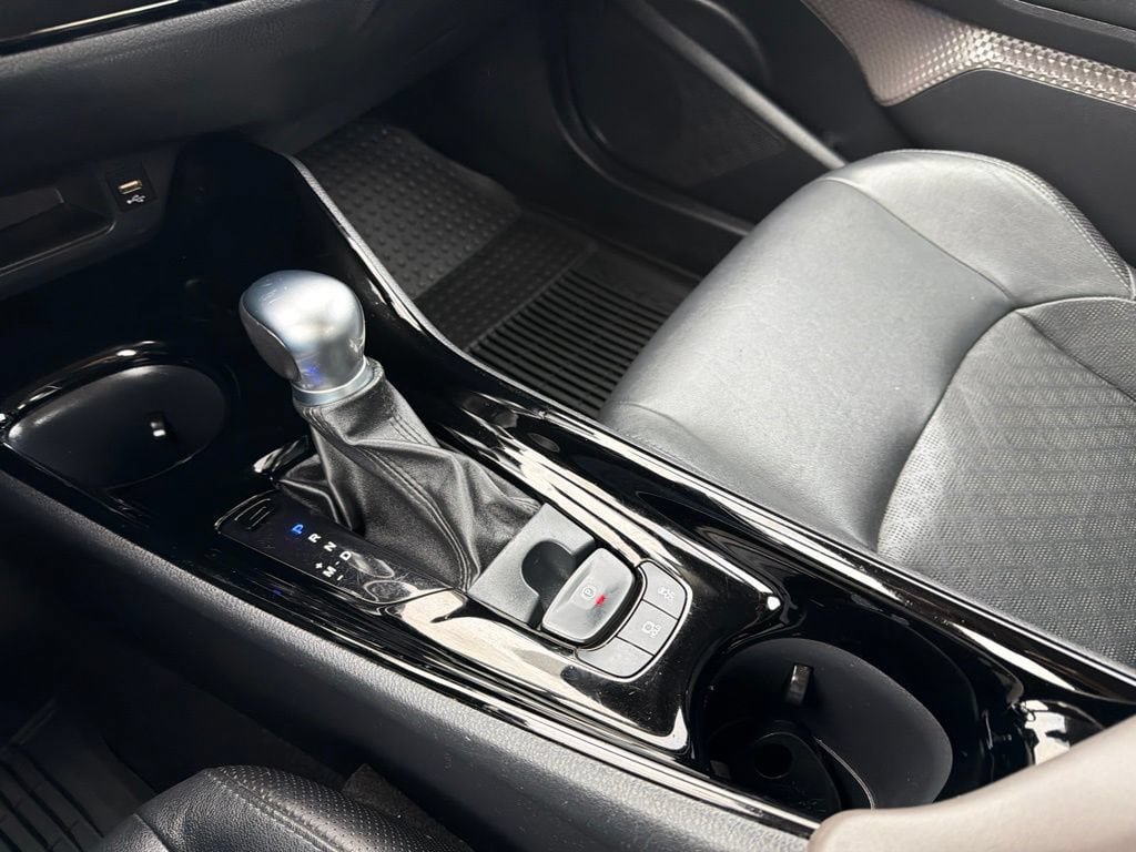 Certified 2021 Toyota C-HR Limited FWD image 27