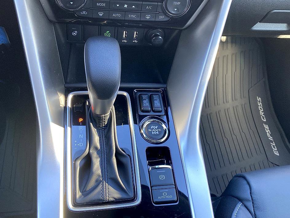 Used 2025 Mitsubishi Eclipse Cross SEL image 18