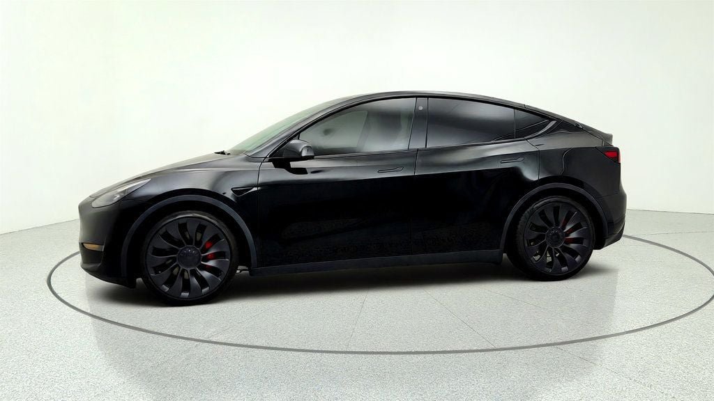 Used 2022 Tesla Model Y Performance AWD/4WD image 8