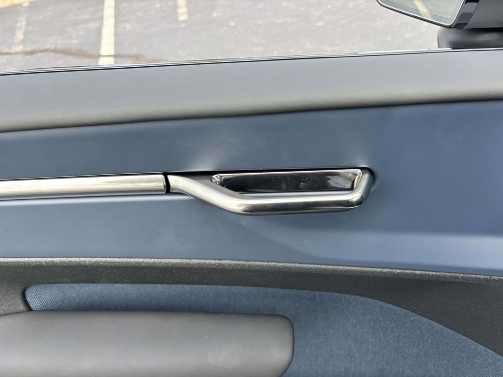 New 2026 Volvo EX30 Plus image 12