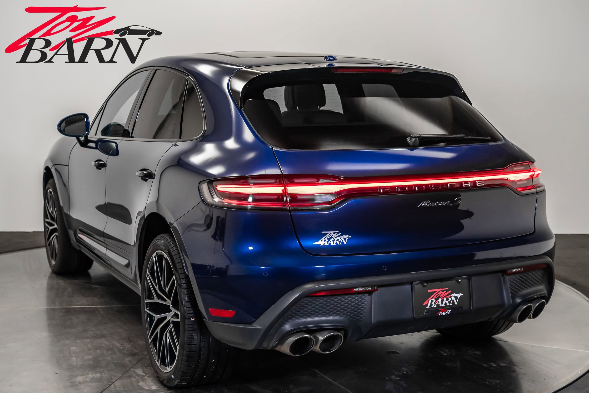 Used 2022 Porsche Macan S image 12