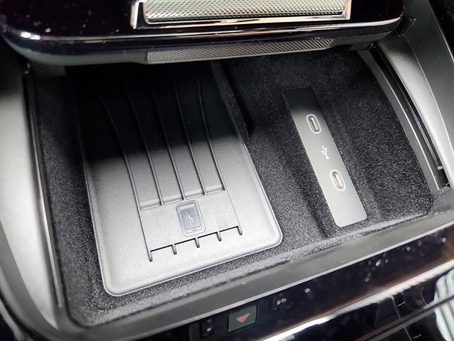 Certified 2026 Porsche Cayenne AWD/4WD image 24
