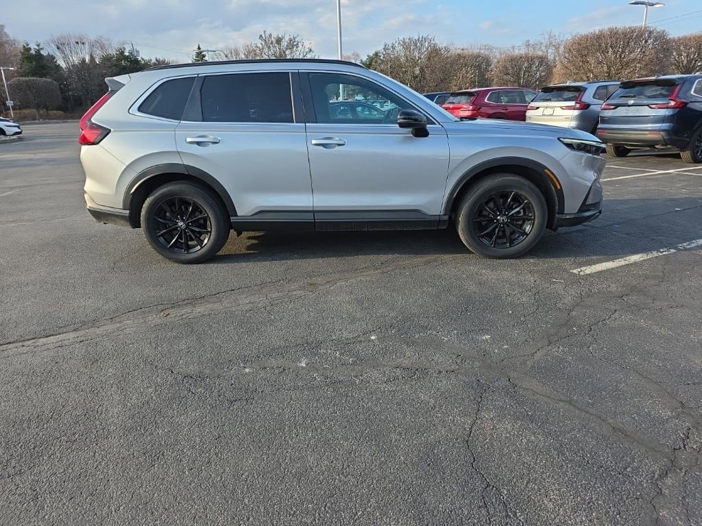 Used 2023 Honda CR-V LX image 8