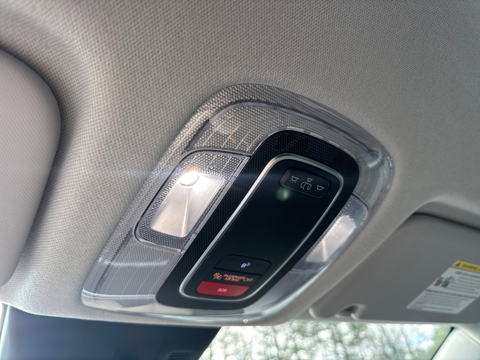 Certified 2025 Hyundai Kona SEL image 30