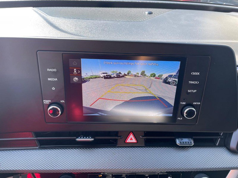 Used 2024 Kia Sportage LX AWD/4WD image 17