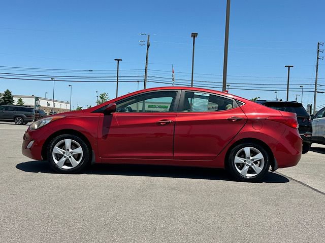 Used 2013 Hyundai Elantra GLS w/ Preferred Pkg FWD image 2