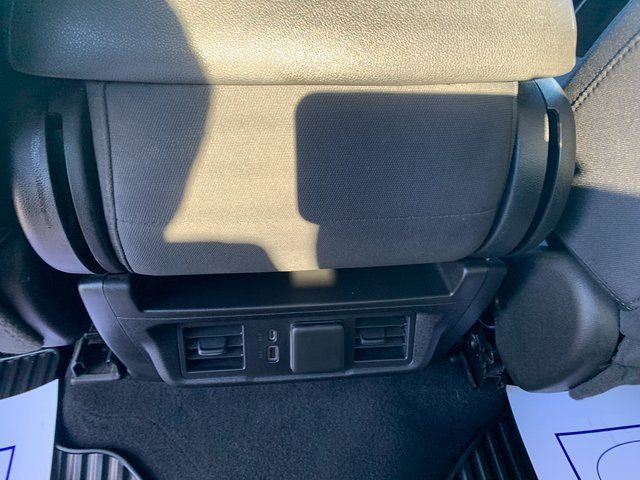 Used 2023 Chevrolet Silverado 1500 LT image 9