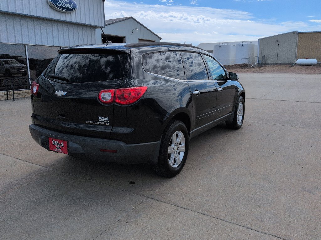 Used 2012 Chevrolet Traverse LT FWD image 8