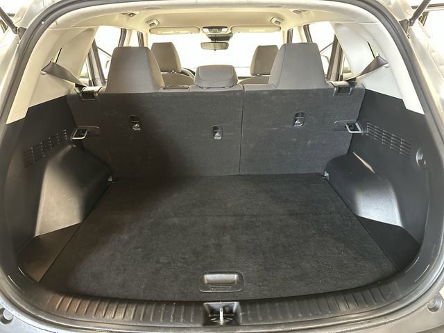 Used 2023 Kia Seltos LX image 23