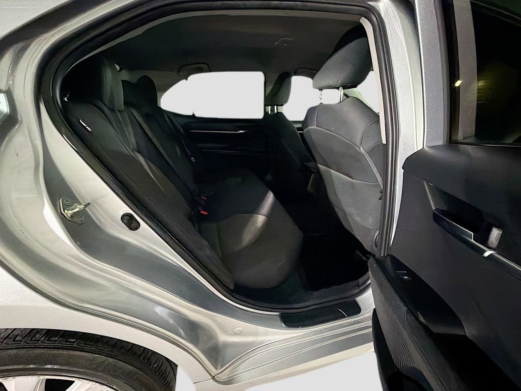 Used 2020 Toyota Camry LE FWD image 27