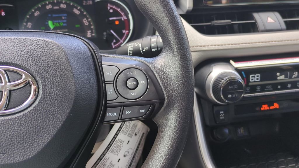 Certified 2024 Toyota RAV4 XLE image 23