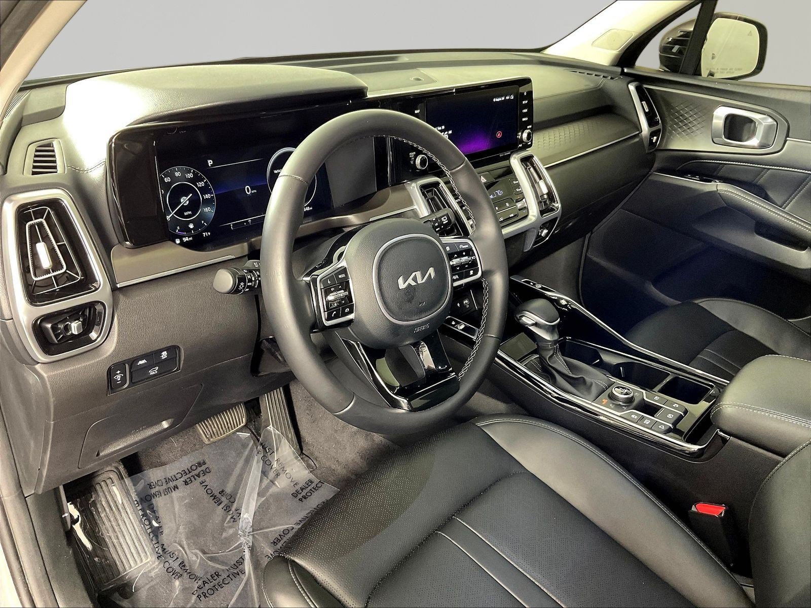Used 2023 Kia Sorento SX AWD/4WD image 16