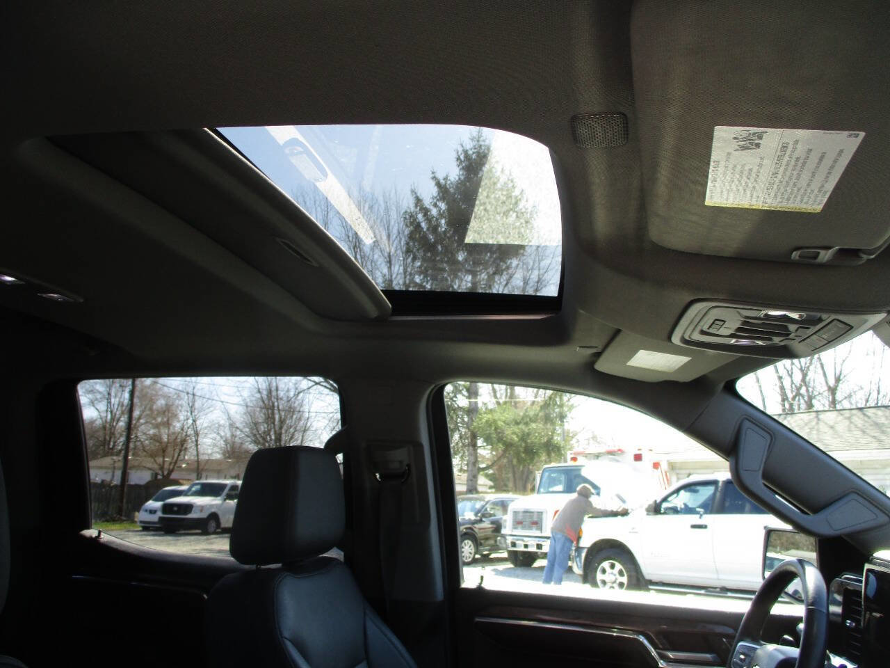 Used 2023 Chevrolet Silverado 1500 LTZ image 11