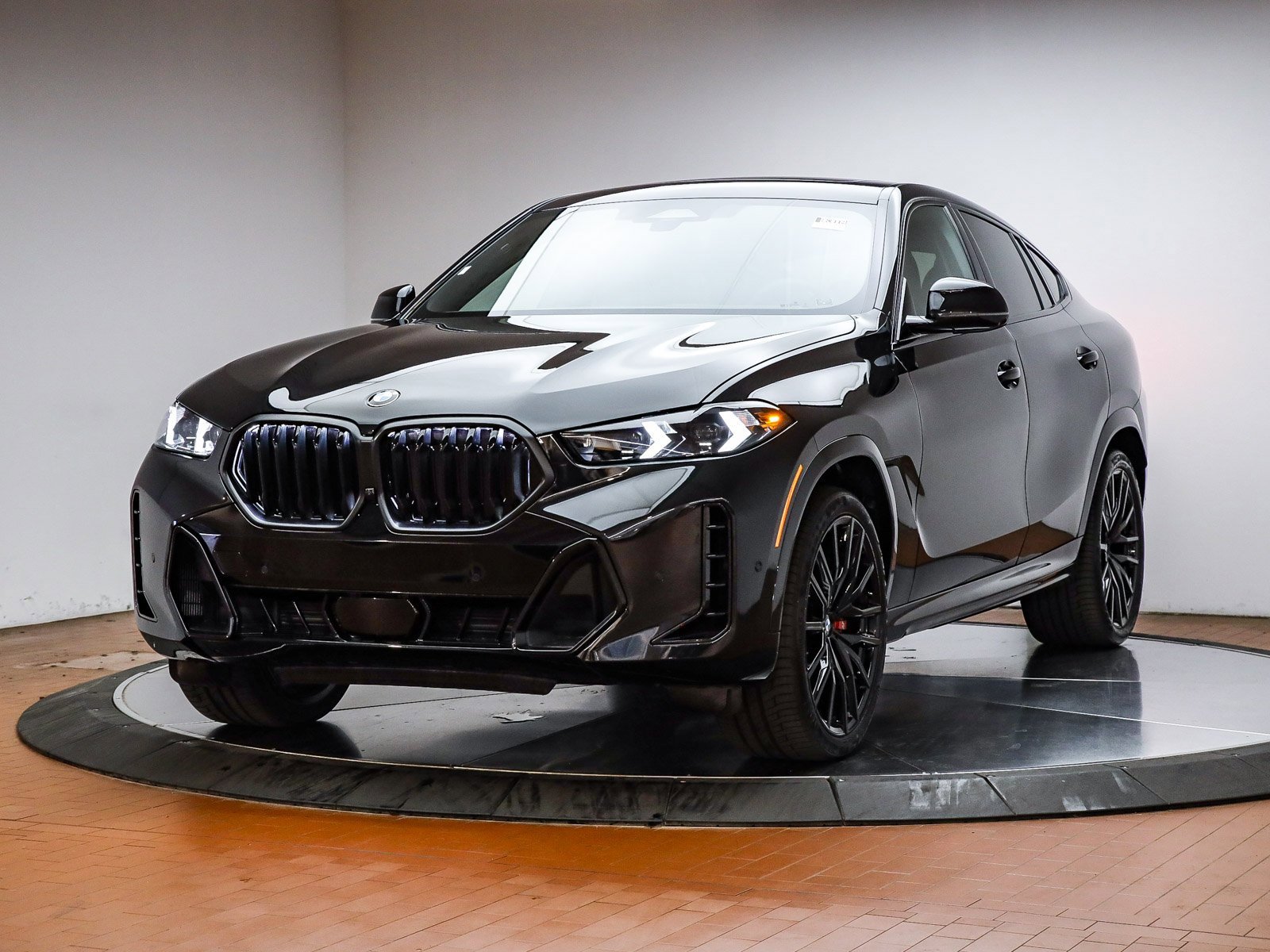 New 2026 BMW X6 xDrive40i w/ Climate Comfort Package image 1