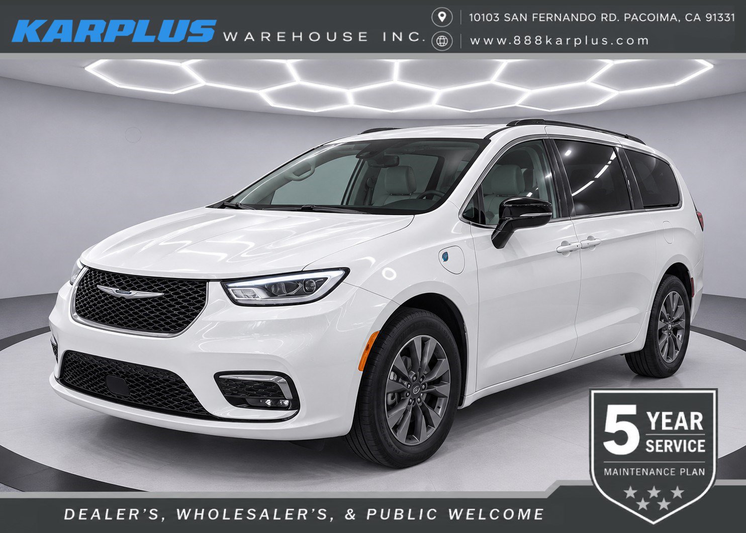 Used 2024 Chrysler Pacifica Limited